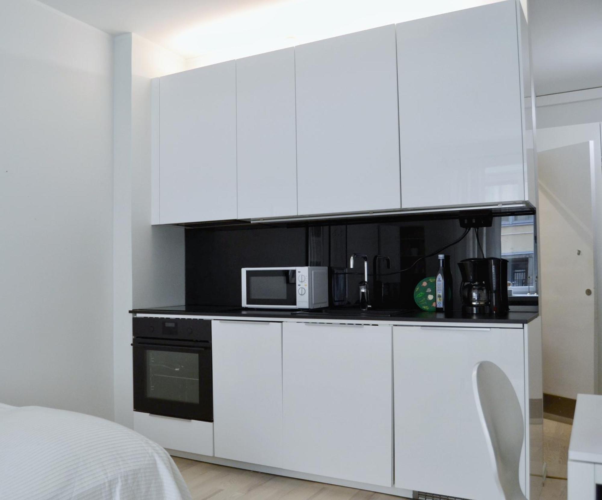 Modern And Bright Studio With Top Location Хелзинки Екстериор снимка